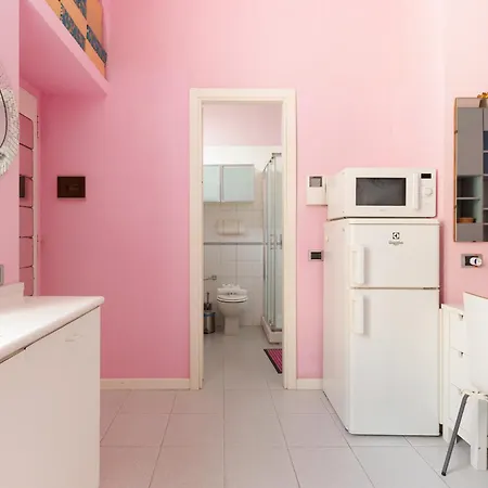 Guesthost - Isola Cosy Pink Apartamento