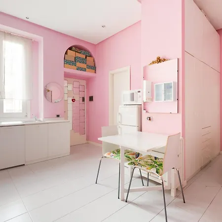 Apartamento Guesthost - Isola Cosy Pink Milán