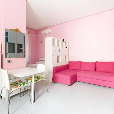 Pink Isola Flat *