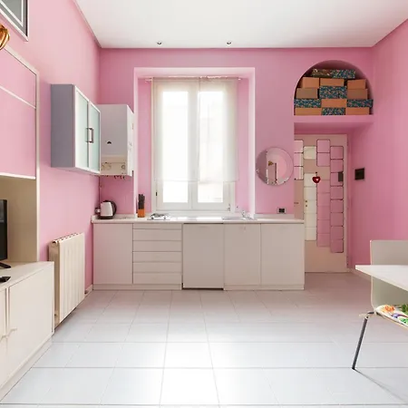 アパート Pink Isola Flat ミラノ